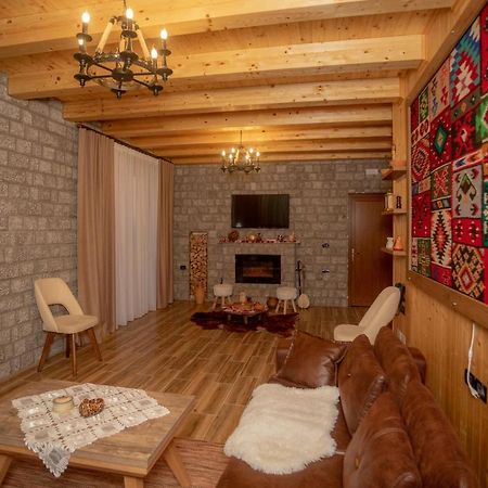 Old House Hotel Canaj Exterior foto