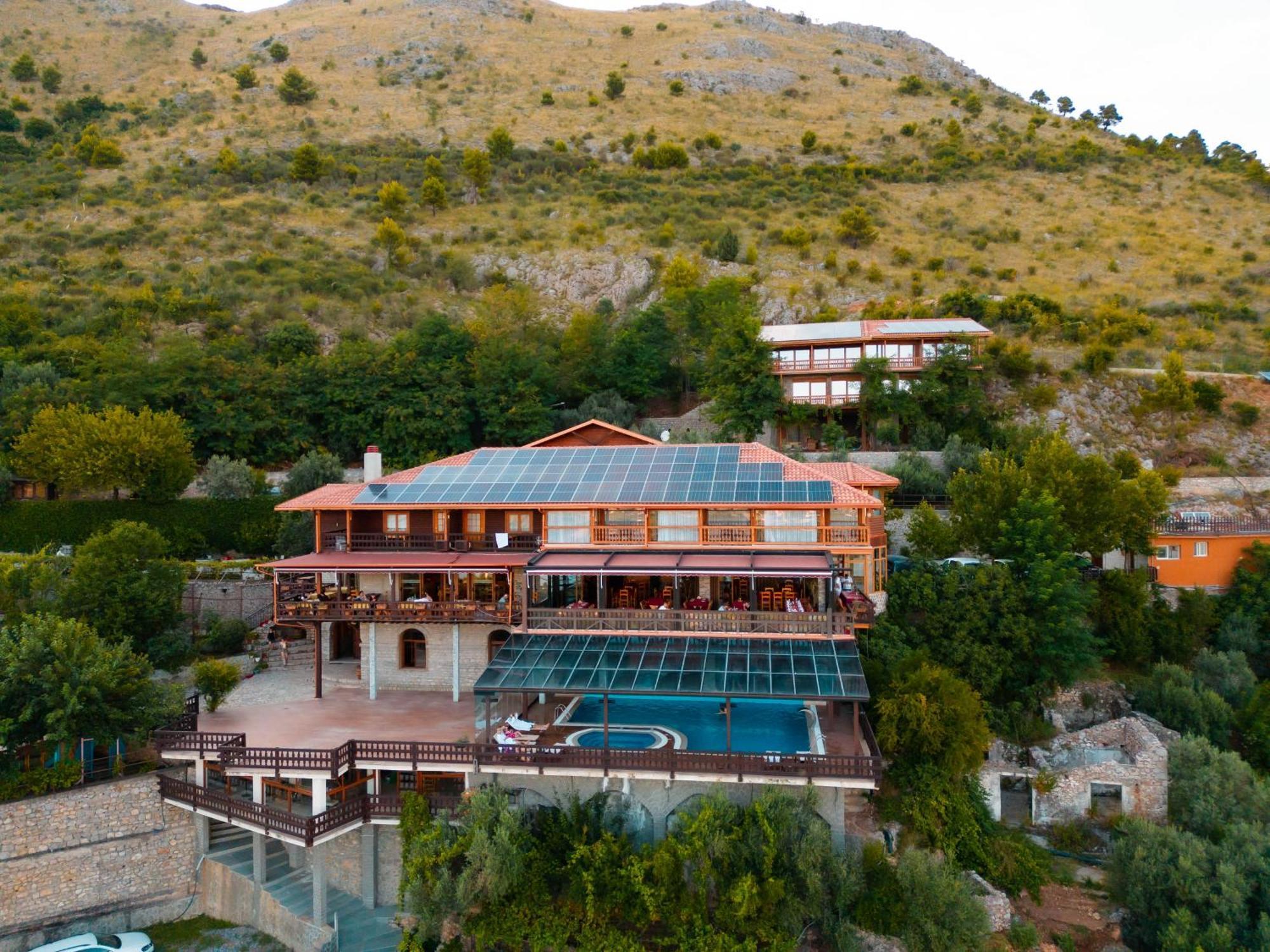 Old House Hotel Canaj Exterior foto